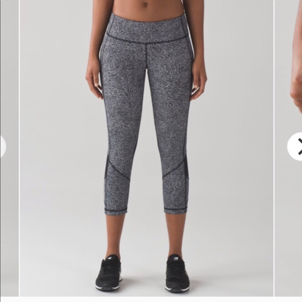 LuLulemon pace revival crop leggings